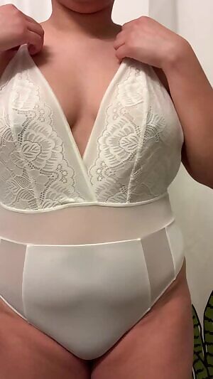 I you make me breakfast, i’ll let you touch my boobs