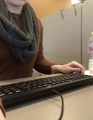 A risky lash in the office today!