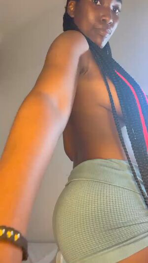 Amateur Big Ass Cute Homemade Masturbating