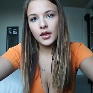 18-Year Old Youtuber Kendra Rowe