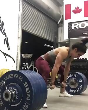 Stefanie Cohen - 229kg / 505lbs x 4.5 @ 126lbs