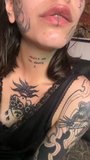 Split Tongues Drool Drooling Tongue