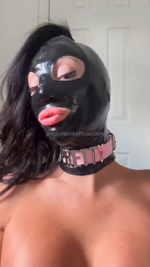 Shiny Choker Latex Mask OnlyFans