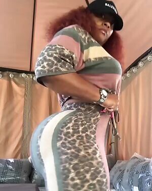 Cherokee D'azz Happy Saturday