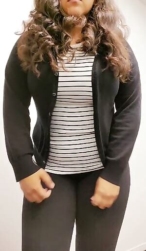 I like this t-shirt, I like it even more when I show what's underneath 😜