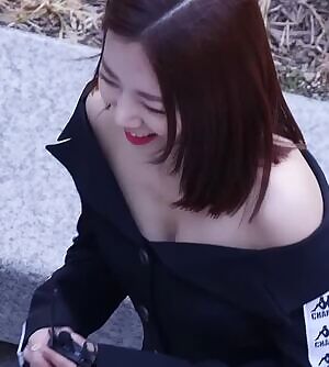 Apink - Namjoo's Cleavage