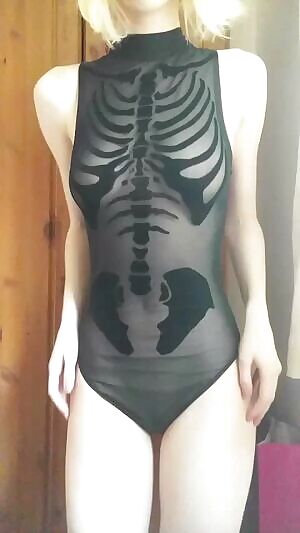 There are 206 bones in my body... Wanna add another?