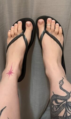 Flip Flop Fetish Cum On Feet