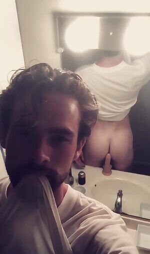 Gonna take a break from posting for a while but here’s a goodbye gift for you guys;)