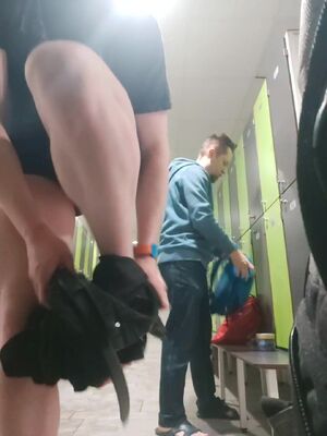 Daring Naked Guys Amateur Exhibitionist Locker Room