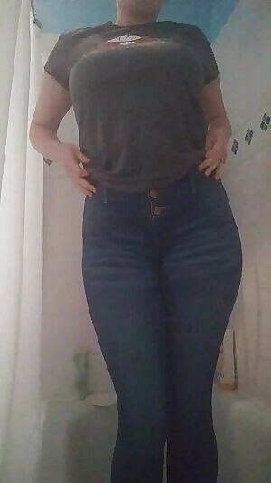 Slow drop of my natural triple D's