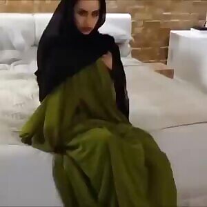 Not Pakistani but does anyone have the sauce for this?