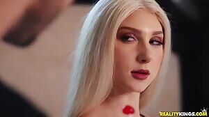 Skylar Vox - Take It Easy