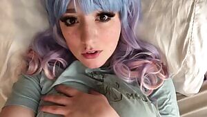 Your long-distance girlfriend wants to cum for you <3