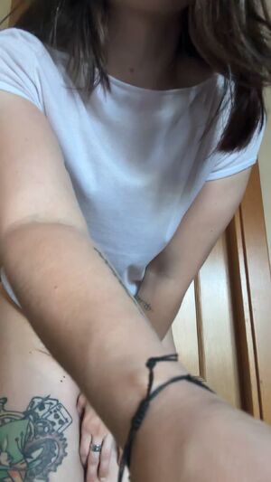 Petite Chicks Amateur Ass Natural Tits
