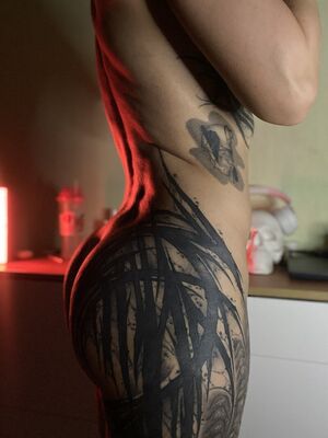 Goth Girls Ass Erotic massage Girlfriend
