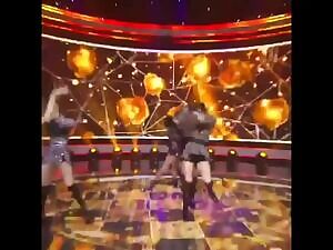 TWICE Dahyun - mvp camera man