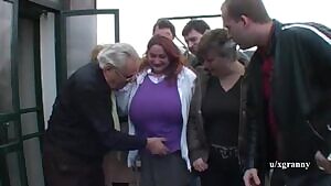 BBWs moms show big tits