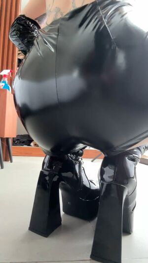 Shiny Ass Boots Hairy Latex