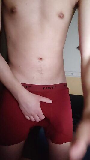 Do you like skinny guys? Should i post in more subs or delete this? 😯