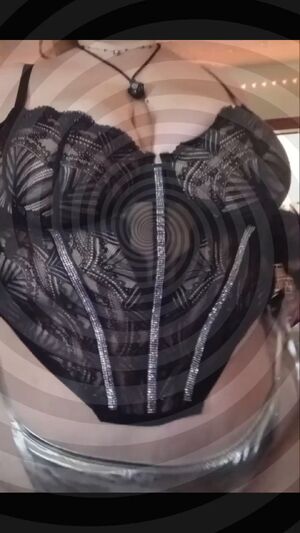 BBW Femdom Curvy Domme Findom Hypno