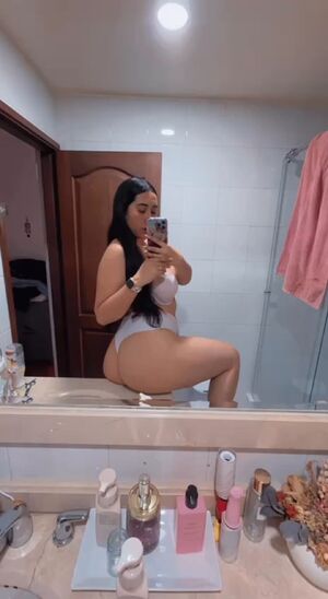 Real Tease Amateur Ass Clothed Clothing