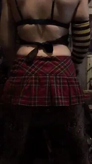 Boy/Girl Bj or Solo Show , - Kik babycakespanty for some cold weather fun! PAY with square or Google Pay