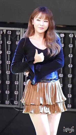 171020 HONG JI YOUNG