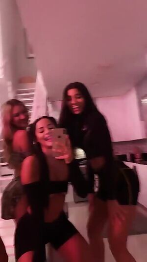 Her and Yovanna back together, real ones remember. 😭