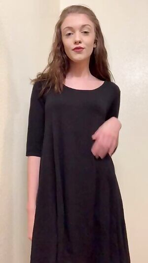 I just wanna be a good naughty girl for my boss...