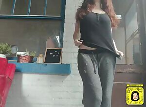 Would you take this little exhibitionist right on the balcony? 😏