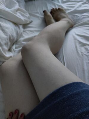 Ladyboys Legs MTF Skirt Trans
