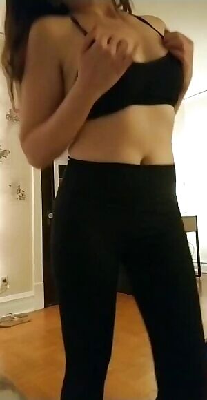 I haven't stopped dancing this weekend. Please enjoy. 😘