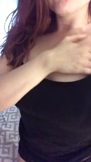 Serving some tits and pussy before lunch