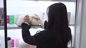 Crayon Pop - Ellin Handling Sex Toys