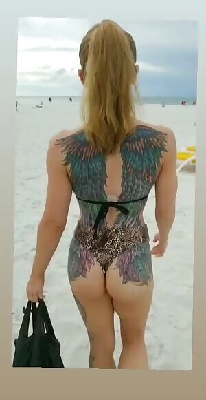 Bikini Barista River