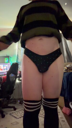 Wedgies Femboy Panties Wedgie
