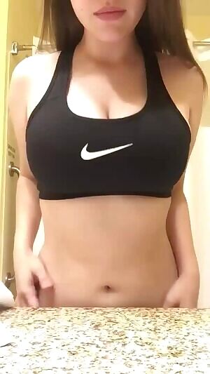 Sports bra titty drop