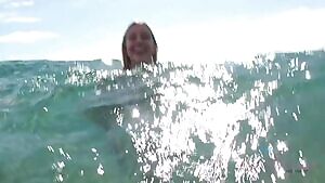 Flashing At The Beach