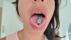 Giantess IRL Tiny Vore