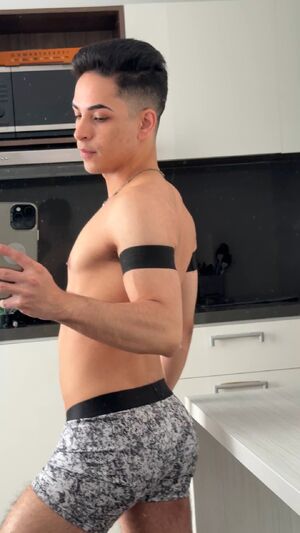 Gay Bulge Ass Booty Chaturbate Glamour Model