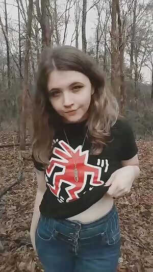 Hello, wonderful faces! Here's a little flash 🧡