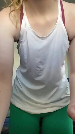 Just a quick drop after my workout today 😏