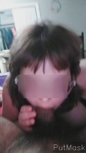 [28] I love deepthroating thick brown cocks