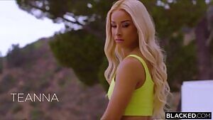 This may be the greatest scene produced by Blacked yet...the hype is real 🔥🔥🔥