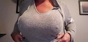 Morning Titty Drop 👀