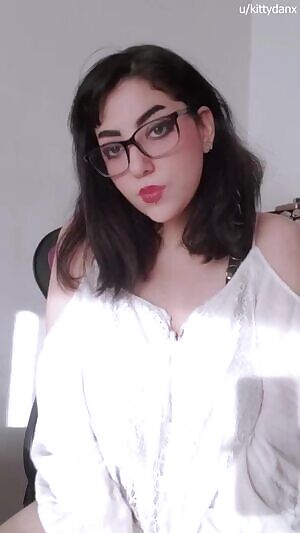 in case anyone posts this here before me, happy bunny day 🥚💙