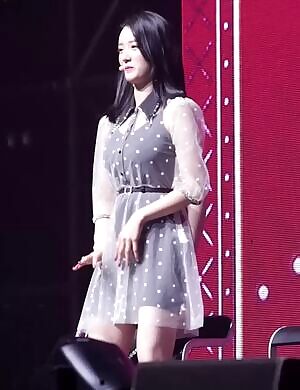 Apink - Bomi's Dance