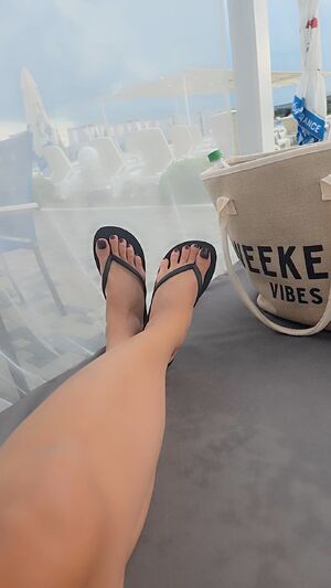 Feet Heaven BareFootMilf Toes