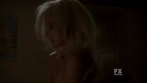 Keri Russel's Plot Is Tight in 